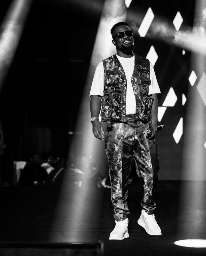 81691077 635852257222581 8556436944865799838 n