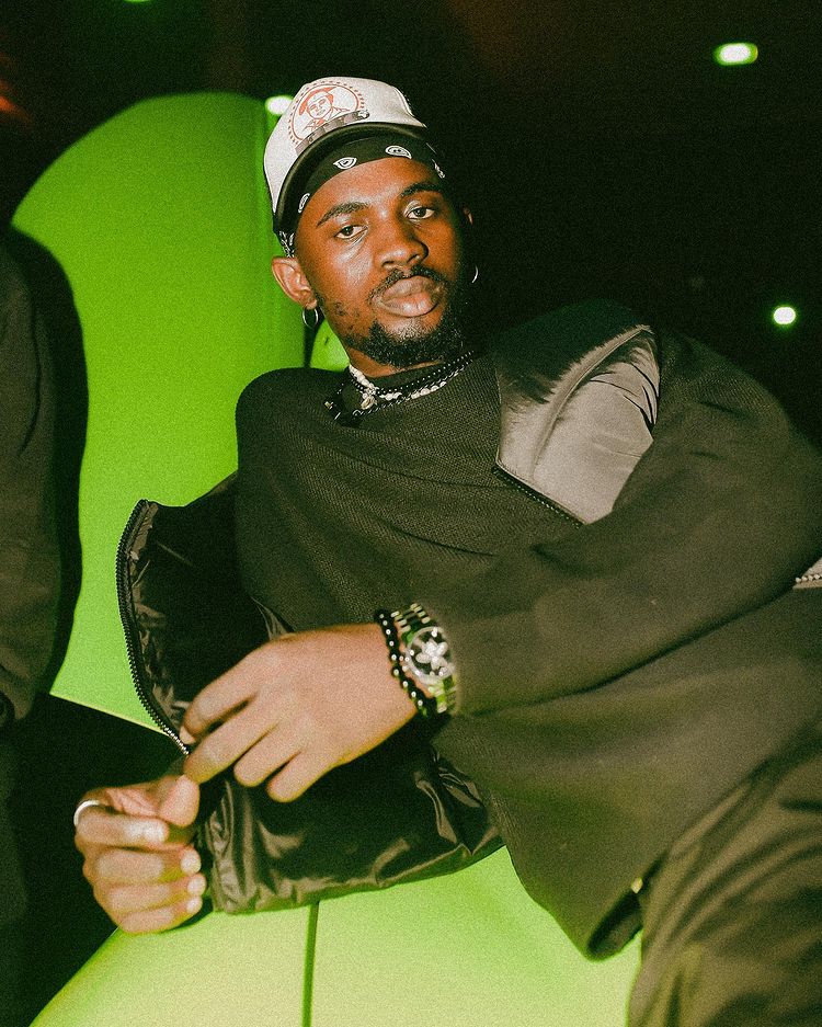 923DCE80 2926 49AD B833 979FEAB38BF4