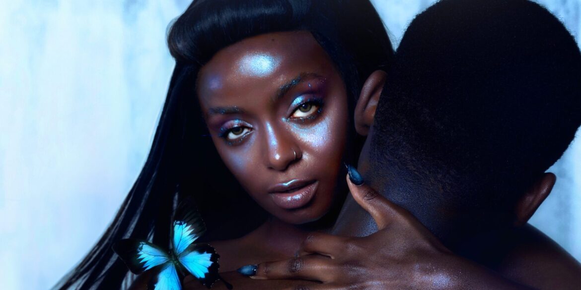 Turunesh VD PressSet1 3 scaled e1718752522426