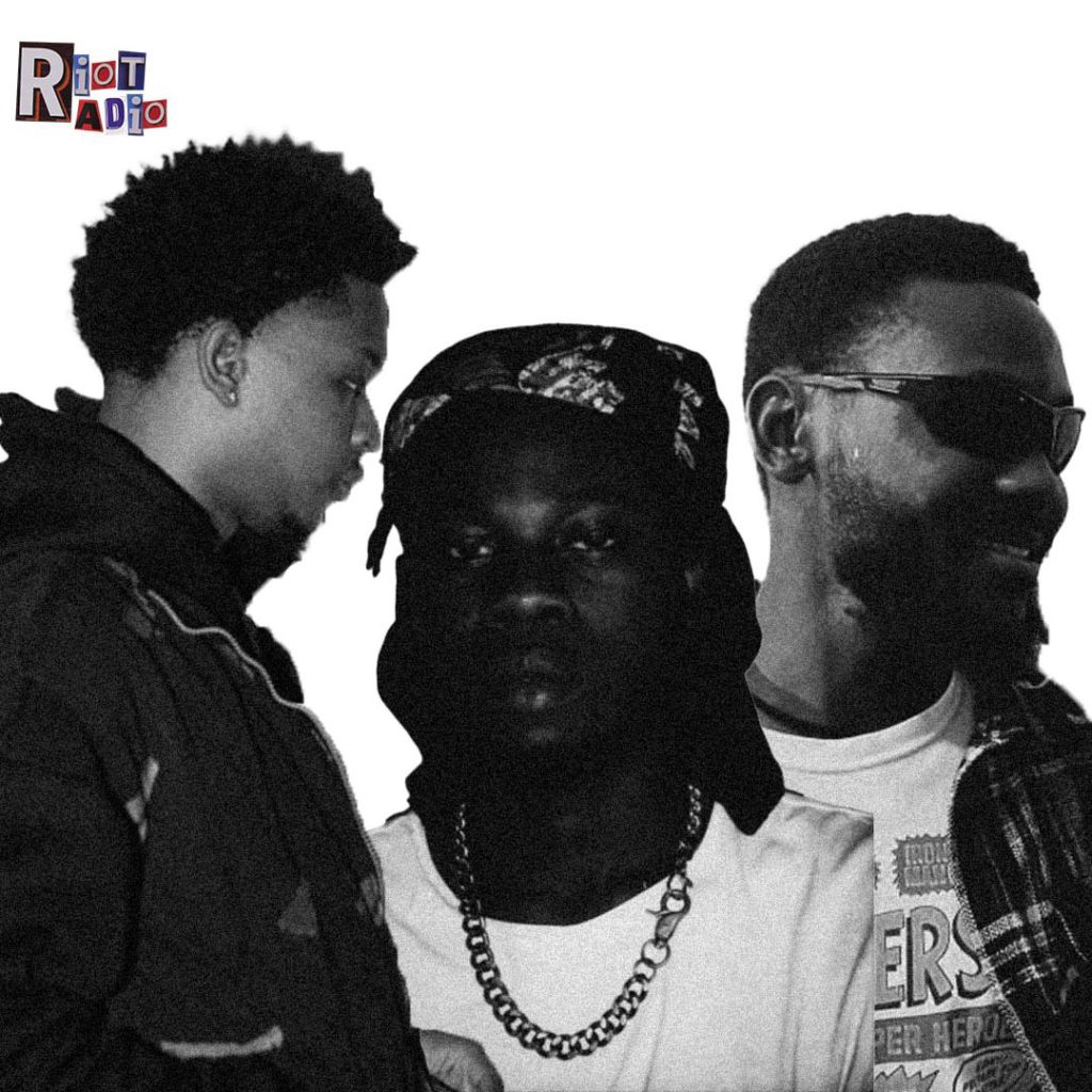 C69BA5DE 8CD8 420D AD5D 88D1A13AA303