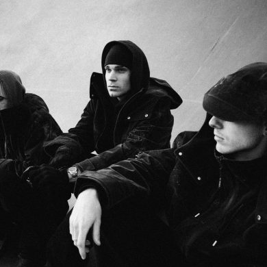 255 BANDOFBROTHERS 07